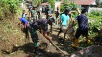 Karya Bakti TNI Wujud Nyata Pengabdian Prajurit Kodim Manado Untuk Rakyat