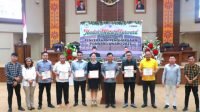 Ini Anggota DPRD Sulut Penerima Penghargaan Forward’s Award, Jems Tuuk Terhebat