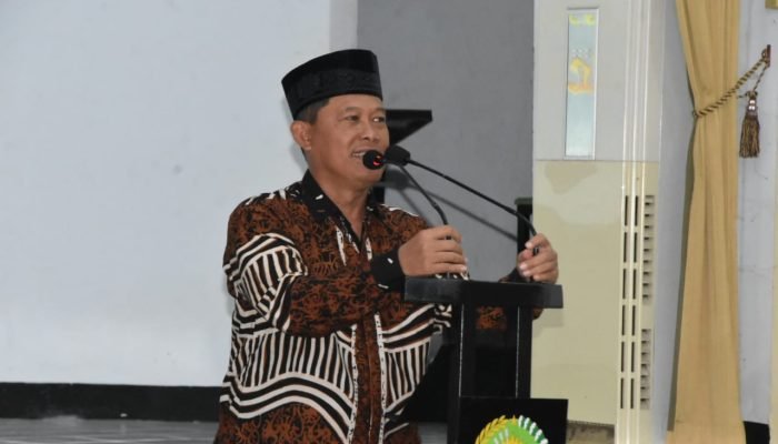 Danrem Santiago dan Ketua Persit KCK Koorcabrem Santiago Berbagi Kasih Bersama Anak Yatim di Bulan Suci Ramadhan