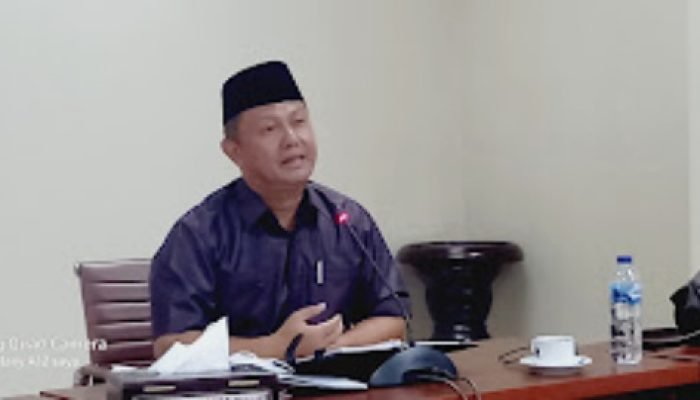 Rugi Dong, Petahana Vokal dan Kritis Gedung Cengkih Tersingkir