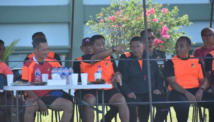 Voli Putra Yonif 712/Wiratama dan Voli Putri Koorcabrem Santiago Juara Piala Pangdam Merdeka 2024