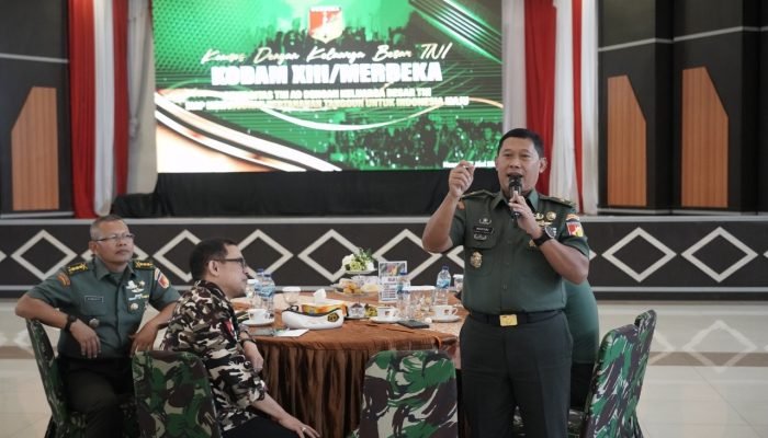 Kodam XIII/Merdeka Jalin Komunikasi Sosial Dengan Keluarga Besar TNI