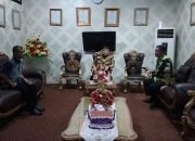 Malam Keakraban Penjabat Bupati Wounde dengan Danrem 131/Santiago