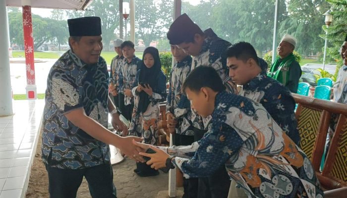 Pesan Wounde dalam Pelepasan Rombongan Peserta MTQ Tingkat Provinsi