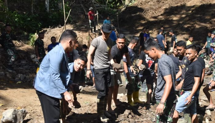 Satgas TMMD ke-121 Jalin Kolaborasi Bersama Mahasiswa Unsrat