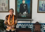 Reiner Ointoe tentang Putra Kawanua Victor Rarung dan Gelar Bangsawan