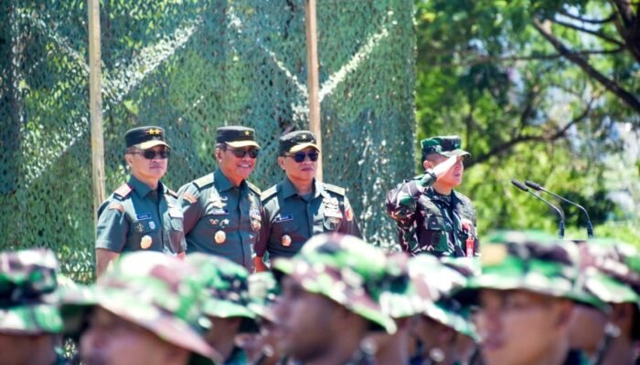 Kodam Merdeka Gelar Gladi Upacara HUT ke-79 TNI di Megamas