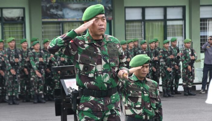 Danrem Santiago Sampaikan Pesan Panglima TNI Terkait Pelaksanaan Pilkada 2024, Saat Pimpin Upacara 17-an