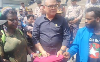 Mahasiswa Papua Salurkan Aspirasi di DPRD Sulut