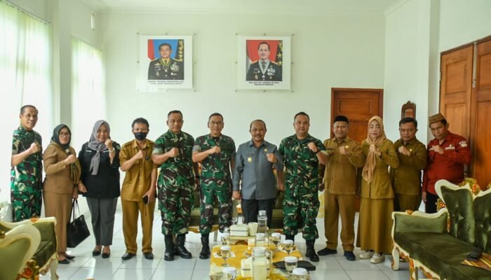 Danrem Nani Wartabone Menerima Audiensi Penjabat Bupati Boalemo