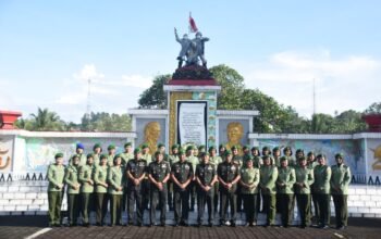 Kowad Kodam XIII/Merdeka Ziarah ke TMP Manado